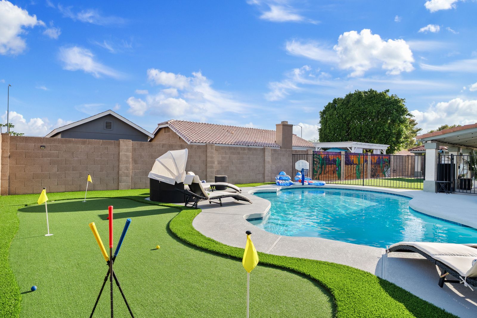 Heated pool and putting green